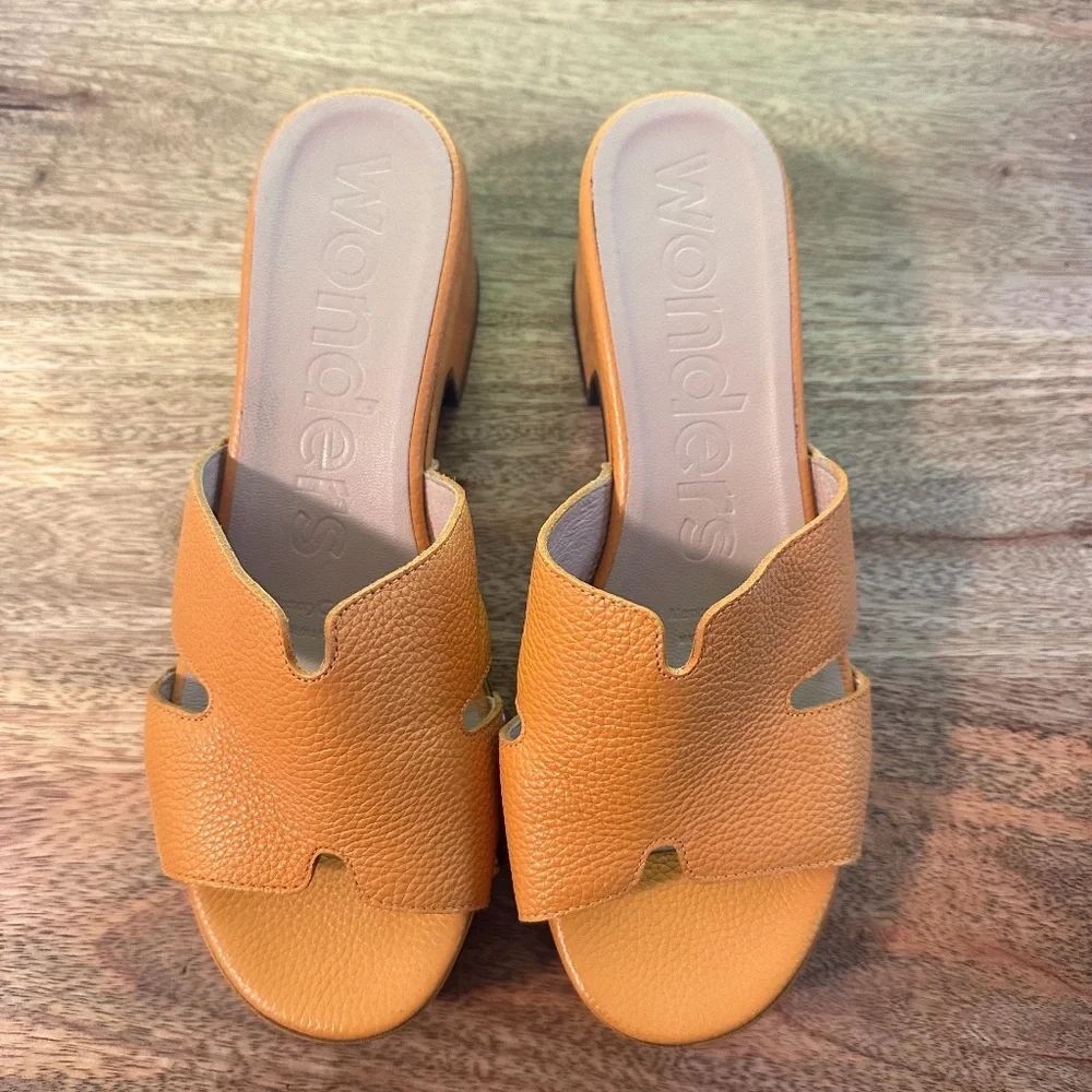 NEW Wonders Wild Mango Platform Slide size 39/9 - Picture 5 of 13